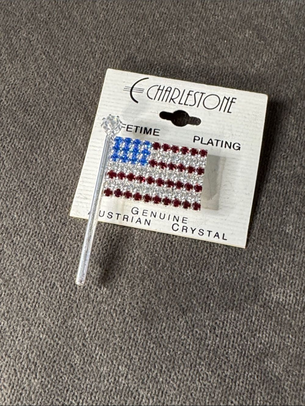 American Flag Brooch / Pin - NEW